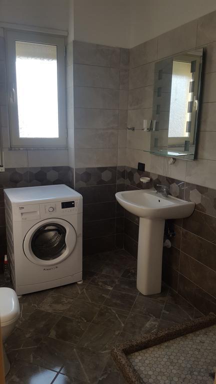 Faik Shehu Apartments Durres Luaran gambar