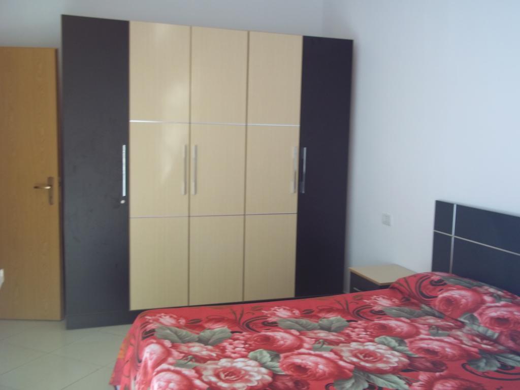 Faik Shehu Apartments Durres Luaran gambar